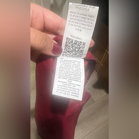 SHEIN Shorts - Picture 2 of 4